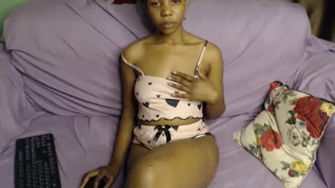 Nicky online show from March 19, 4:33 pm