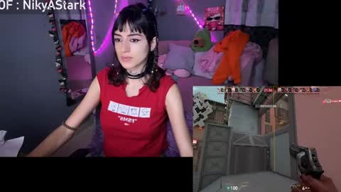 Snapshot of nikyastark chatting on April 7, 2:34 am Niky A Stark online show from April 7, 2:34 am