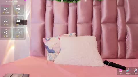 Niky Brooks online show from December 26, 5:08 pm