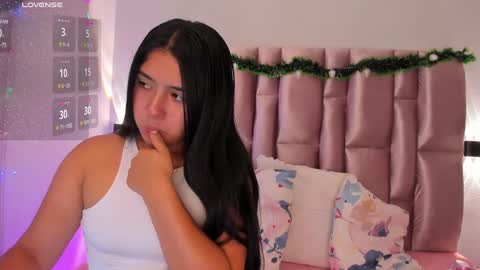Niky Brooks online show from December 30, 2:51 pm