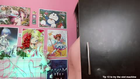 Snapshot of nikylaine chatting on December 13, 12:28 pm Nikylaine online show from December 13, 12:28 pm