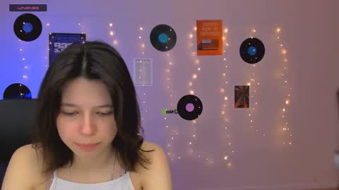 nila_eclipse online show from May 1, 8:52 am