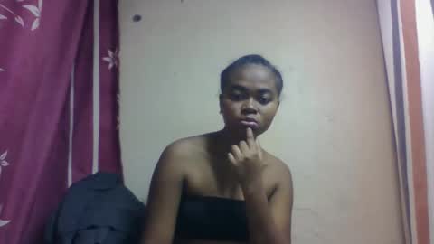 Snapshot of nilahmarie chatting on October 5, 10:13 am nilah online show from October 5, 10:13 am