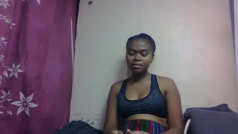 Snapshot of nilahmarie chatting on October 19, 7:14 pm nilah online show from October 19, 7:14 pm