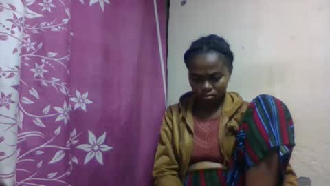 Snapshot of nilahmarie chatting on October 27, 10:58 pm nilah online show from October 27, 10:58 pm