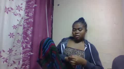 Snapshot of nilahmarie chatting on November 1, 8:00 pm nilah online show from November 1, 8:00 pm