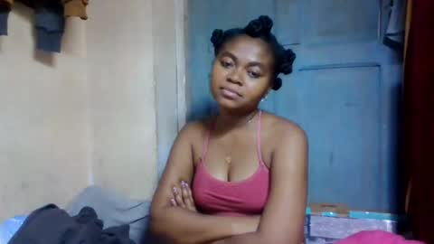 nilah online show from July 22, 6:00 pm