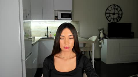 Bella online show from December 20, 6:19 am