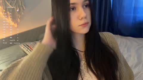 Snapshot of nimfaheart chatting on December 22, 9:22 am Jennet online show from December 22, 9:22 am