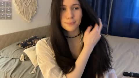 Snapshot of nimfaheart chatting on February 9, 11:04 am Jennet online show from February 9, 11:04 am