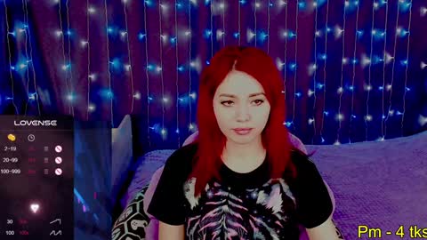 Snapshot of nimfeya chatting on January 16, 10:42 am Nimfeya online show from January 16, 10:42 am