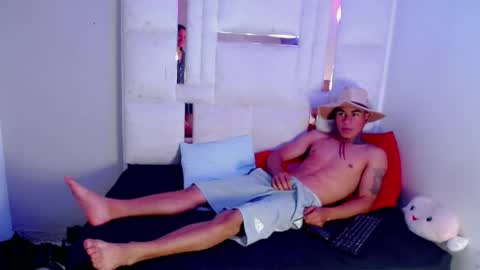 NINA AND COBY online show from April 22, 9:05 pm