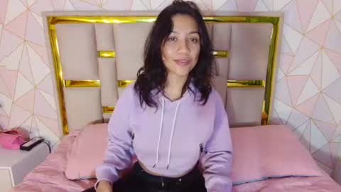 Nina Carther online show from June 19, 1:10 am