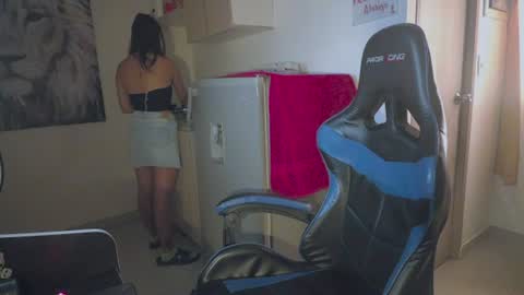 Nina Carther online show from July 15, 3:06 pm