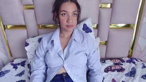 Nina Carther online show from July 28, 3:21 pm
