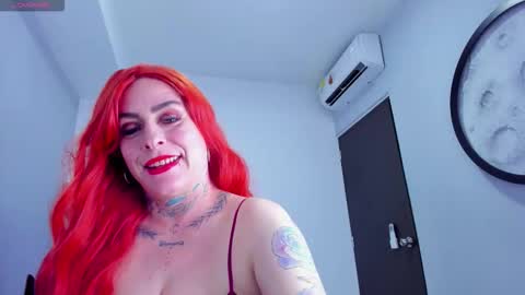 Snapshot of nina_foxx02 chatting on November 26, 8:21 pm nina_foxx02 online show from November 26, 8:21 pm
