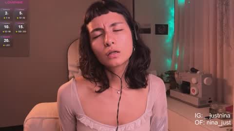 Snapshot of nina_just chatting on February 22, 1:11 am Nina.  online show from February 22, 1:11 am