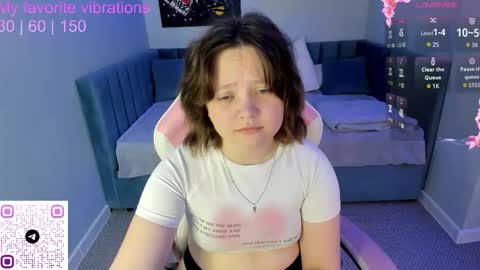 Snapshot of nina_lunaa chatting on October 5, 1:04 am nina lunaa online show from October 5, 1:04 am