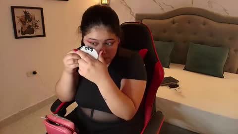 Snapshot of nina_rouge7 chatting on September 26, 9:24 am N I N A online show from September 26, 9:24 am