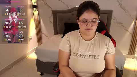 Snapshot of nina_rouge7 chatting on October 8, 9:07 am N I N A online show from October 8, 9:07 am