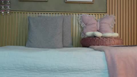 NINA online show from March 14, 11:59 am