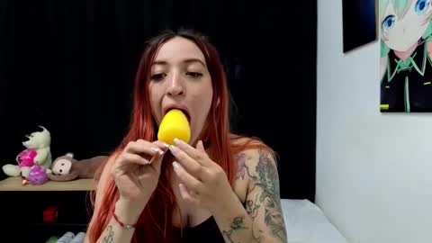 Ninaa fox online show from January 8, 8:18 pm