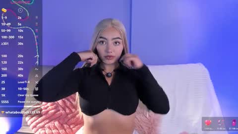 Snapshot of ninaangel6 chatting on February 23, 2:03 pm Nina Angel online show from February 23, 2:03 pm