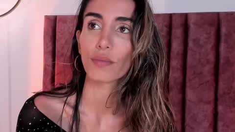 Snapshot of ninacavallli chatting on March 10, 8:45 pm Nina online show from March 10, 8:45 pm