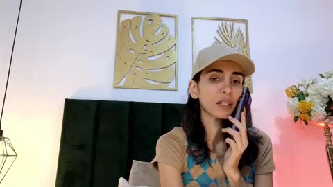 Snapshot of ninacavallli chatting on September 28, 2:22 pm Nina online show from September 28, 2:22 pm