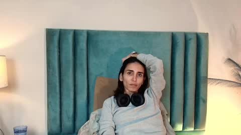 Snapshot of ninacavallli chatting on October 12, 4:39 pm Nina online show from October 12, 4:39 pm