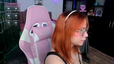 Nina online show from March 17, 3:33 am