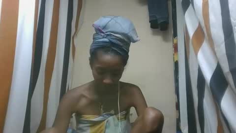 ninaeaa online show from December 20, 8:27 pm