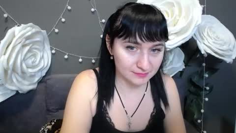 Snapshot of ninaflawlees chatting on November 23, 1:00 pm ninaflawlees online show from November 23, 1:00 pm