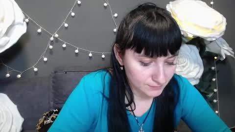 Snapshot of ninaflawlees chatting on November 27, 2:19 pm ninaflawlees online show from November 27, 2:19 pm