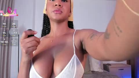 Nina Sara online show from June 25, 5:23 am