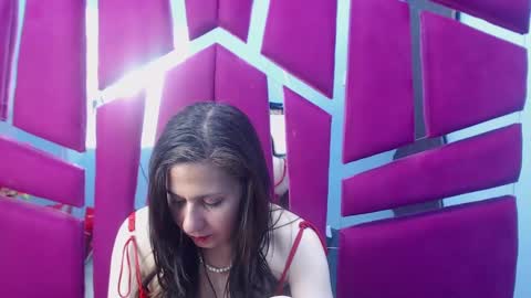 Snapshot of ninahot_ chatting on March 1, 9:07 am Nina online show from March 1, 9:07 am