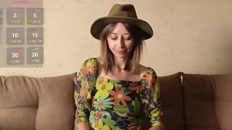 NinaNovalicious online show from September 24, 7:23 am