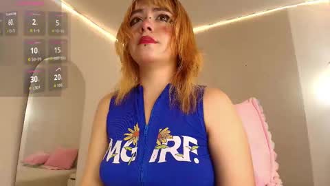 Snapshot of ninasakura_69 chatting on December 5, 11:30 am Nina online show from December 5, 11:30 am