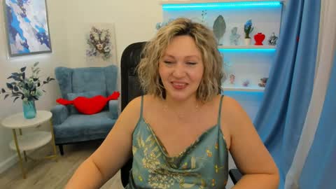 ninastarle online show from March 11, 5:02 am