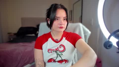 ninavolkov online show from December 10, 11:40 pm