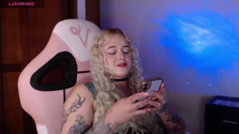 Nina online show from February 25, 2:58 am