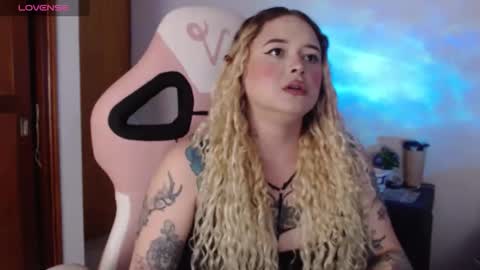 Nina online show from October 15, 2:11 am