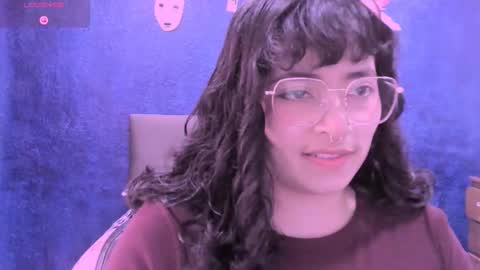 Nina online show from October 21, 4:30 pm