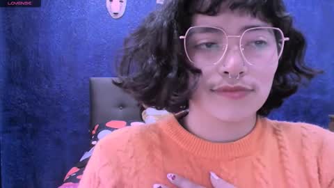 Nina online show from November 7, 3:34 pm