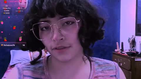 Snapshot of ninayellow chatting on March 10, 1:16 pm Nina online show from March 10, 1:16 pm