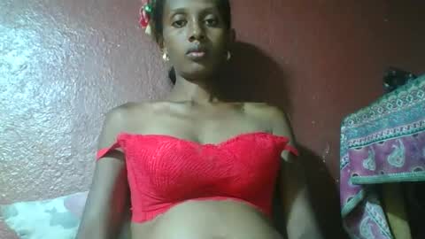 ninie246746 online show from January 15, 12:04 pm