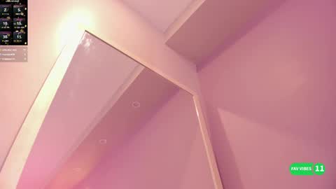 Ninna  online show from September 16, 4:52 pm