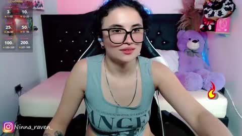 Snapshot of ninna_raven chatting on June 20, 1:52 am Ninna online show from June 20, 1:52 am