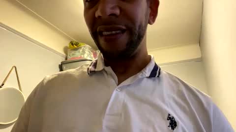 ninolindo919 online show from September 19, 3:45 pm