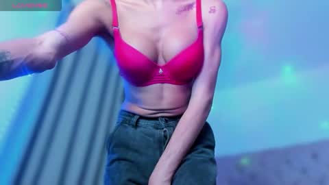 Ninon Beart online show from March 1, 5:31 am